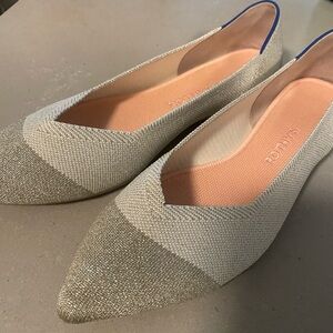 Rothy's Women's 12.5 silver metallic point flats